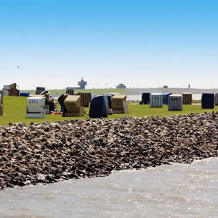 Attraktiver In An Der Nordsee * Warwerort